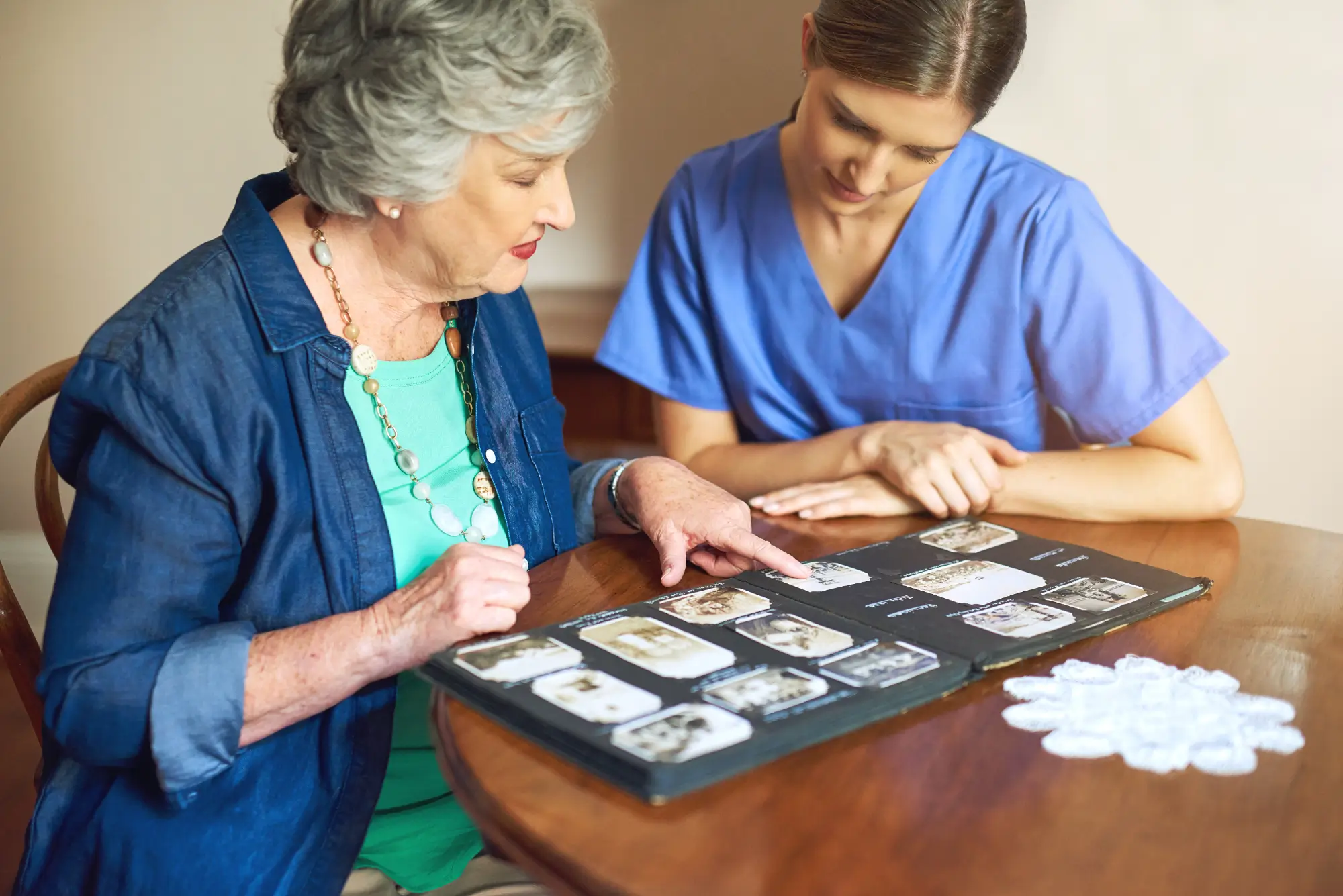 Elderly lady with doctor
